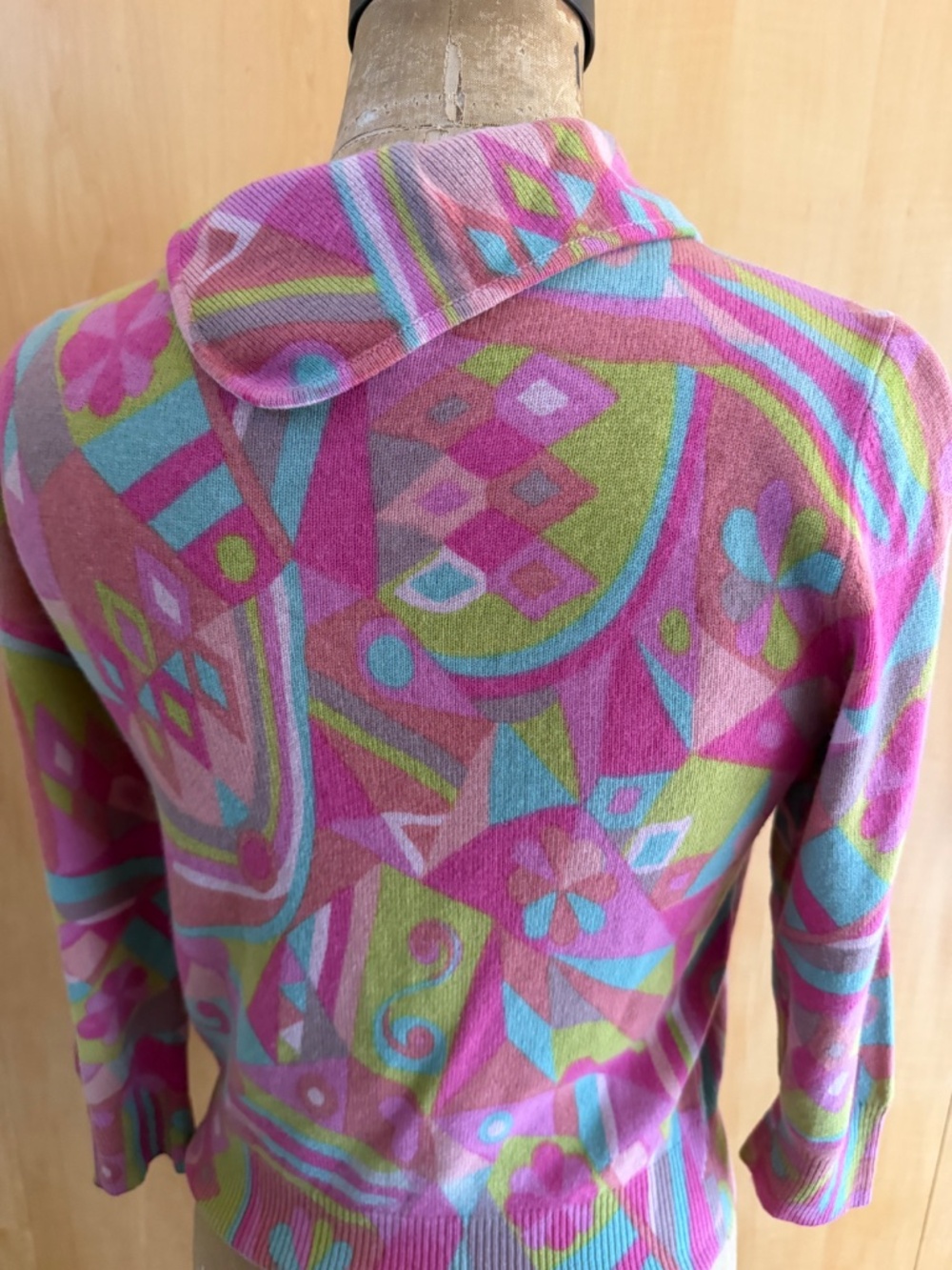 100% Cashmere Vintage Cynthia Steffe Sweater - Picture 5 of 7